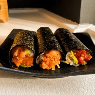 3 Handrolls Set